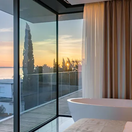 5-star Calma Ii With Heated Pool & Jacuzzi Oasis *