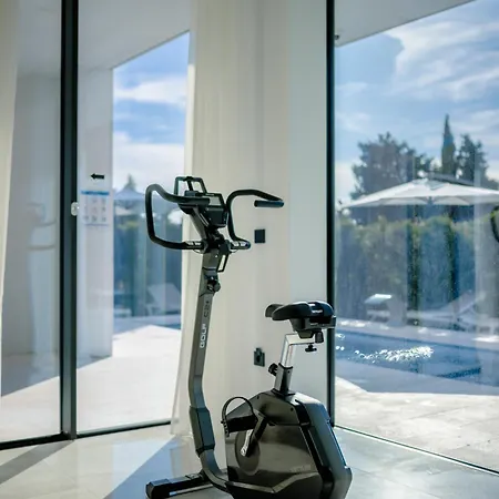 5-star Calma Ii With Heated Pool & Jacuzzi Oasis *