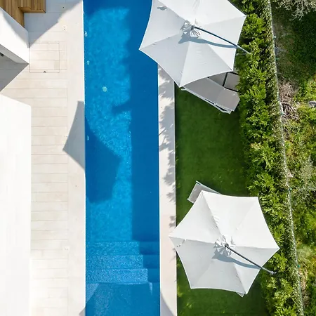 Villa 5-star Calma Ii With Heated Pool & Jacuzzi Oasis *