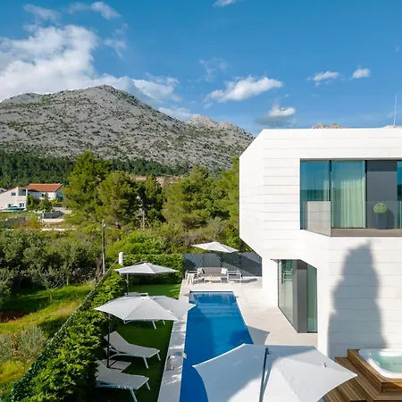 5-star Calma Ii With Heated Pool & Jacuzzi Oasis * Starigrad Paklenica
