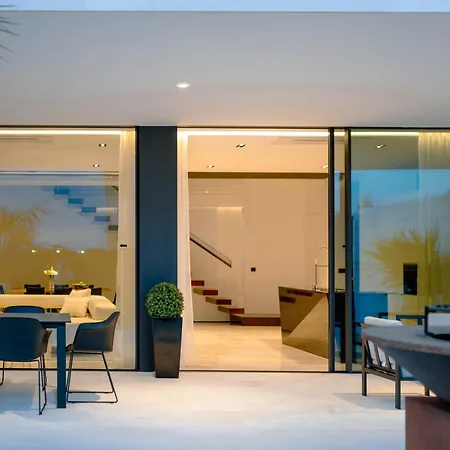 5-star Calma Ii With Heated Pool & Jacuzzi Oasis Villa *