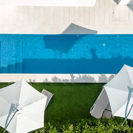 Villa 5-star Calma Ii With Heated Pool & Jacuzzi Oasis