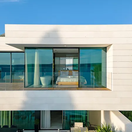 Villa 5-star Calma Ii With Heated Pool & Jacuzzi Oasis