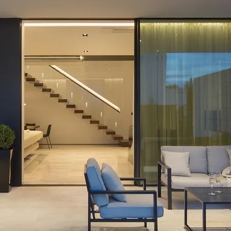 5-star Calma Ii With Heated Pool & Jacuzzi Oasis *