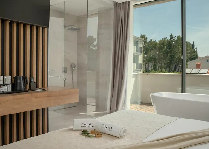 Villa 5-star Calma Ii With Heated Pool & Jacuzzi Oasis *