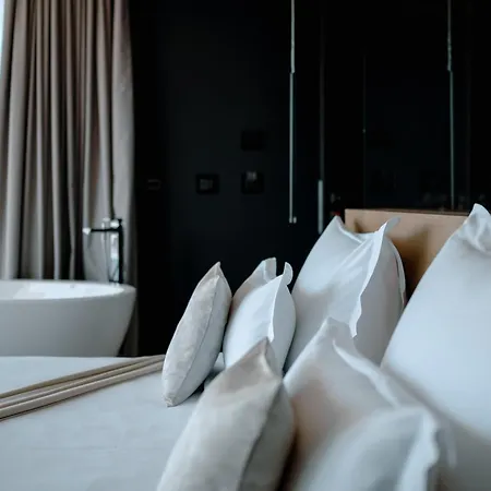 5-star Calma Ii With Heated Pool & Jacuzzi Oasis וילה סטאריגרד-פקלניצה