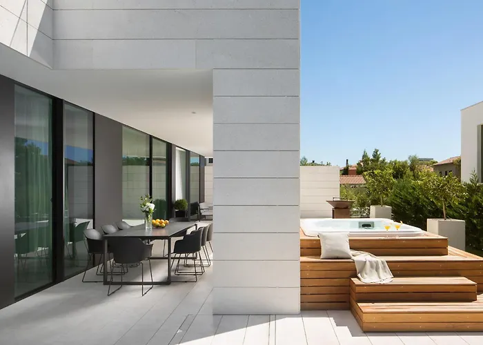 5-star Calma Ii With Heated Pool & Jacuzzi Oasis Villa